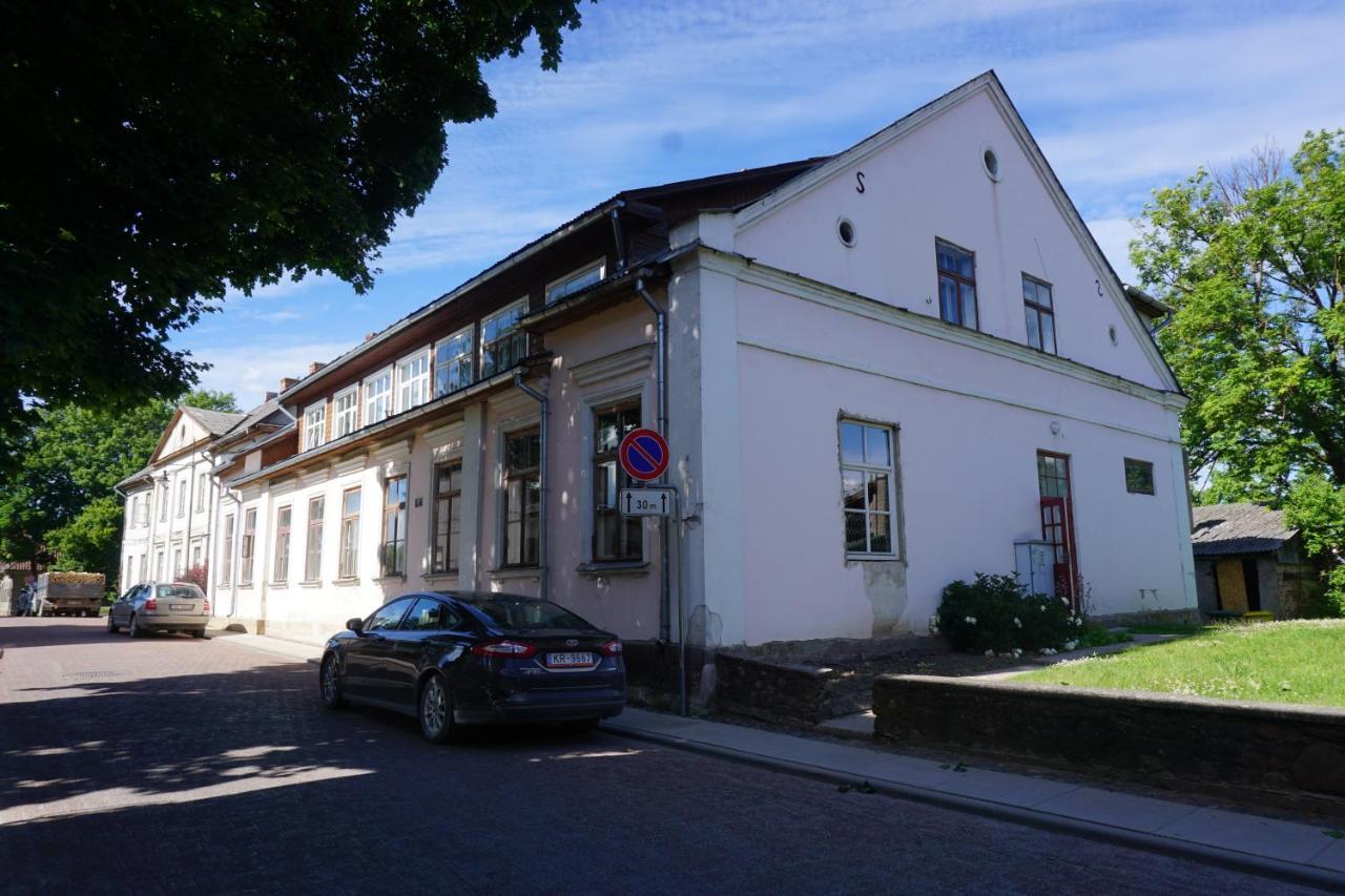 Pilskalnu Hostelis Kuldīga 외부 사진